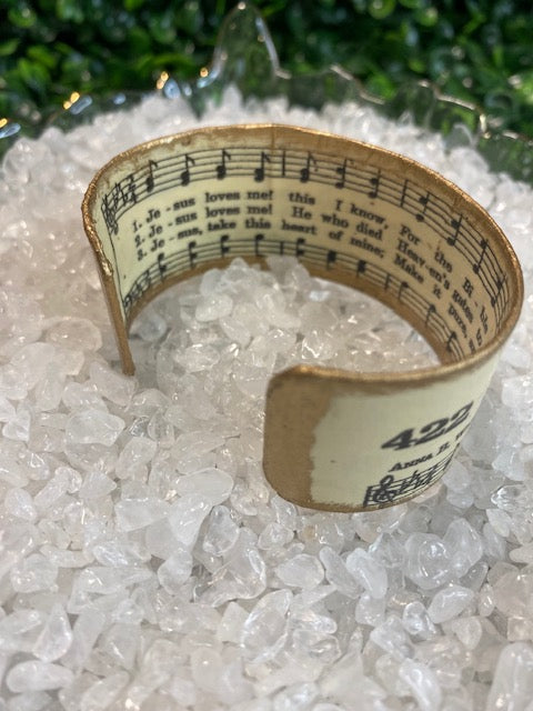 Hymn Bracelet Jesus loves me