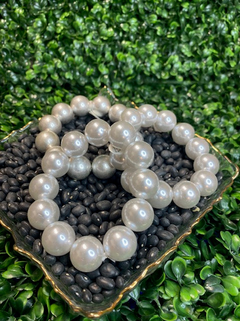 Black/ White beaded Bracelet